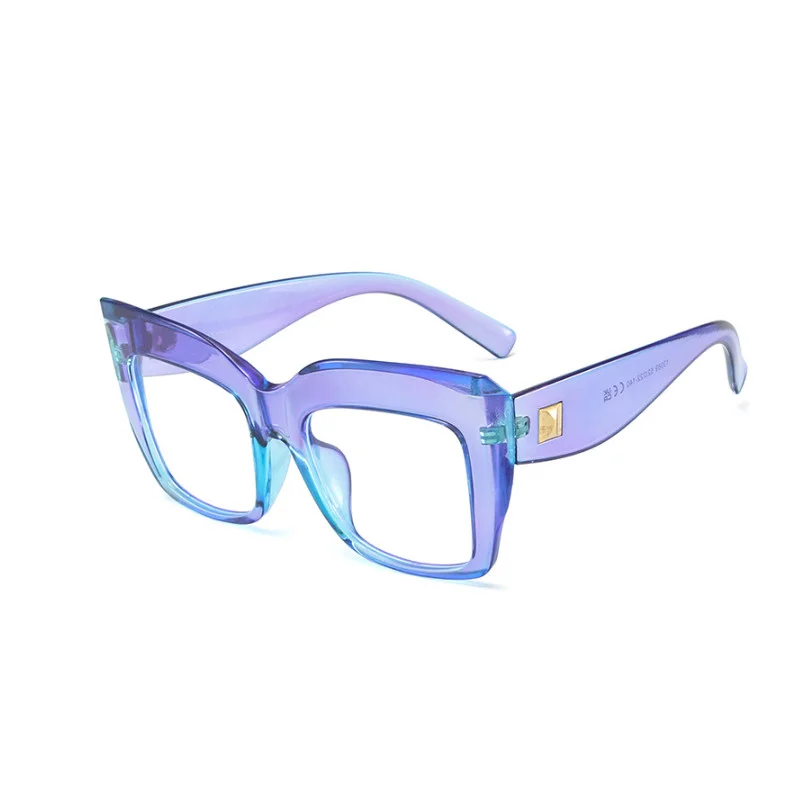 Guess Women 4
