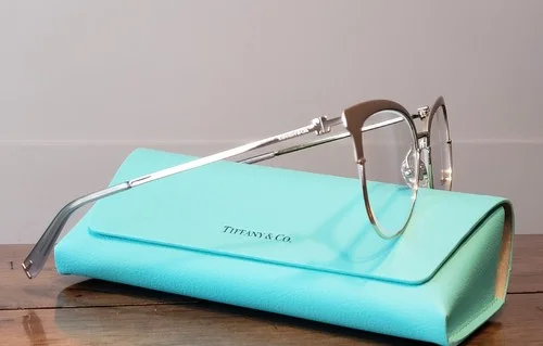 Tiffany & Co Women 3